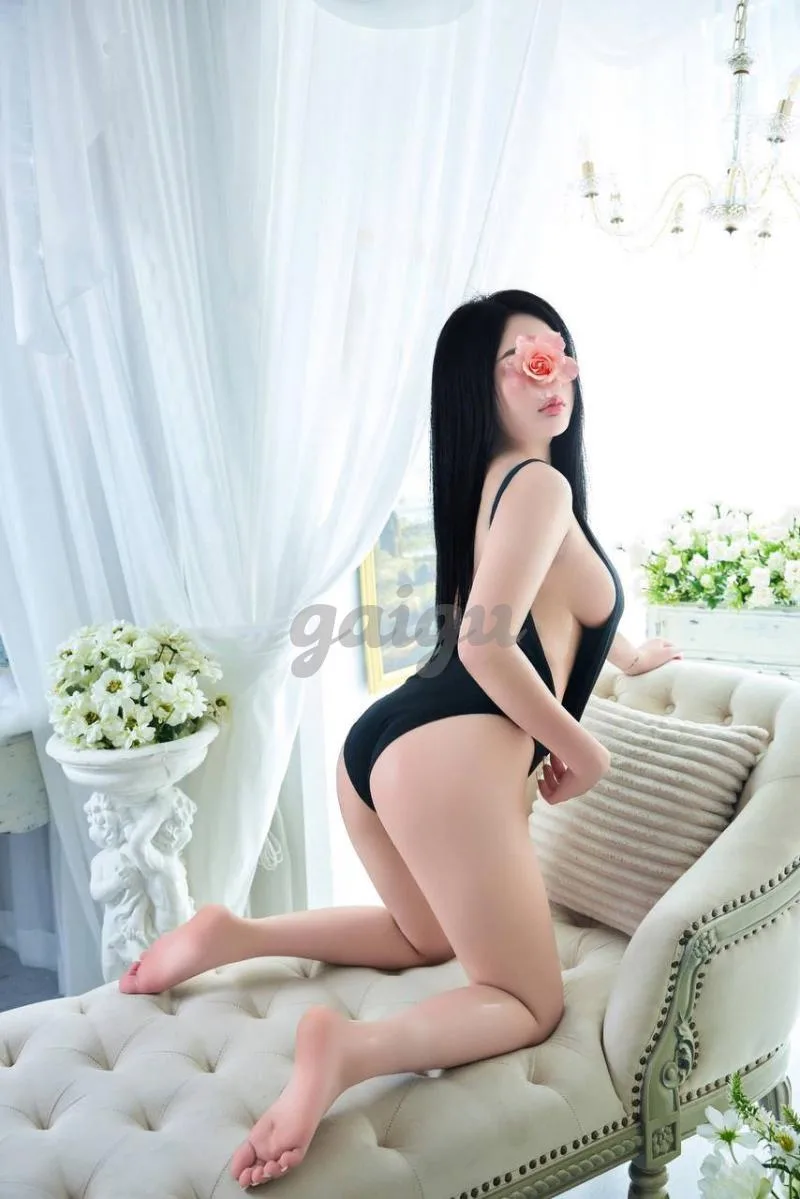 SIÊU PHẨM 2K4 Khả Di - Lần Đầu Xuất Hiện Trên Sân Chơi Phục Vụ AE