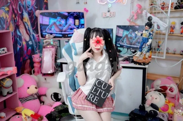 Khả Ái 2K2 - Streamer Mới Nổi - Cân Đường Tình Thắng Đường Đua
