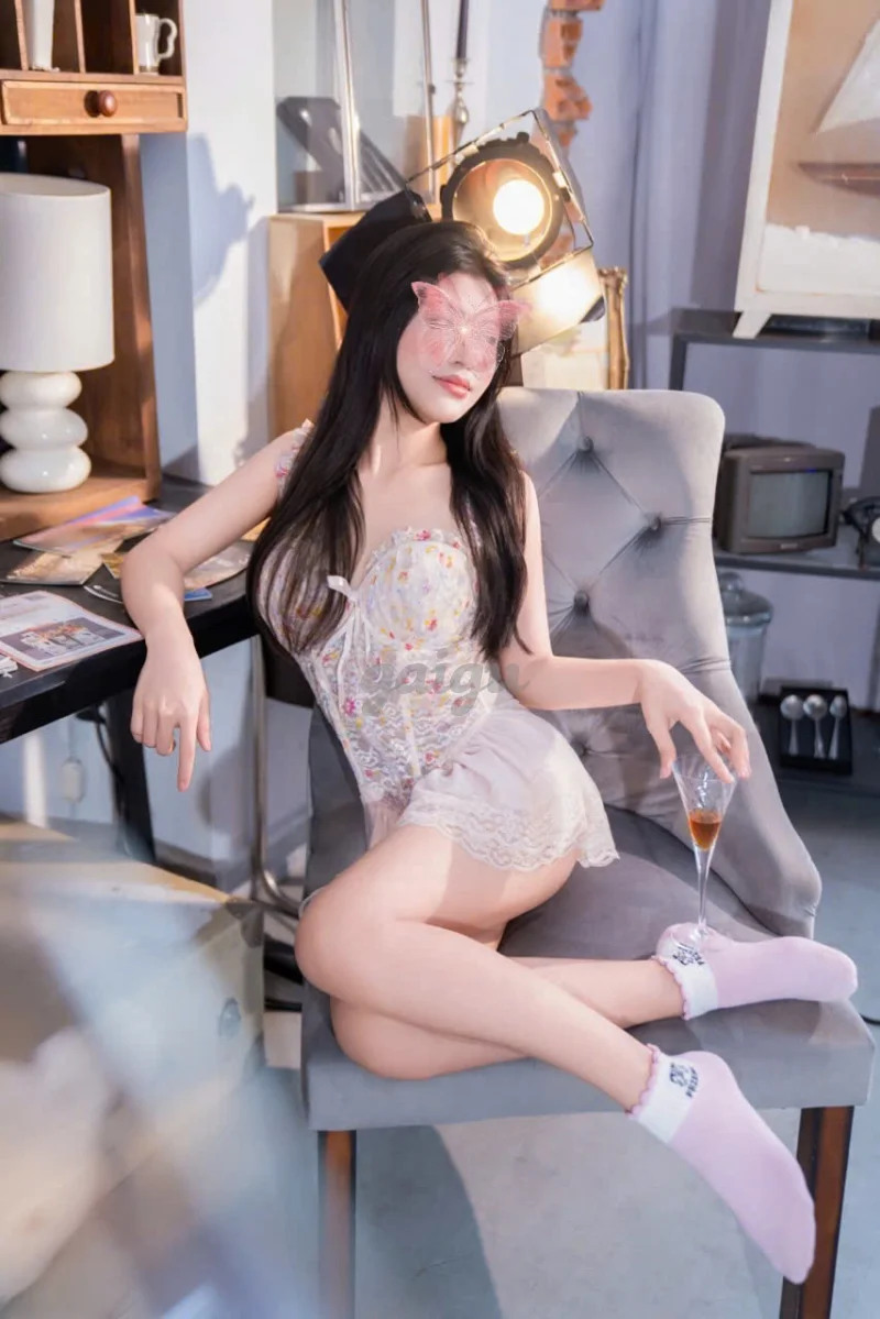 VA NI- VẺ ĐẸP CỦA TẠO HÓA, XINH ĐẸP, SEXY, ĐẦY QUYẾN RŨ