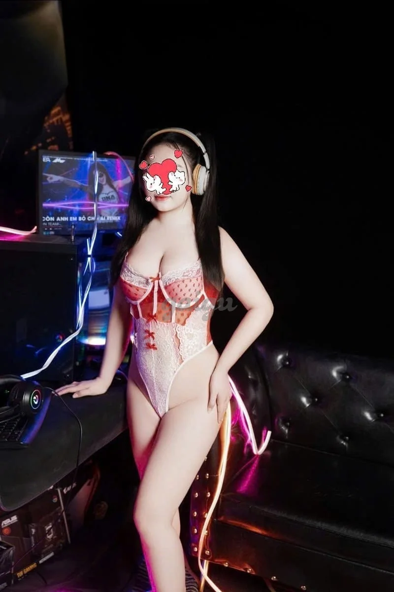 Bé ngọc