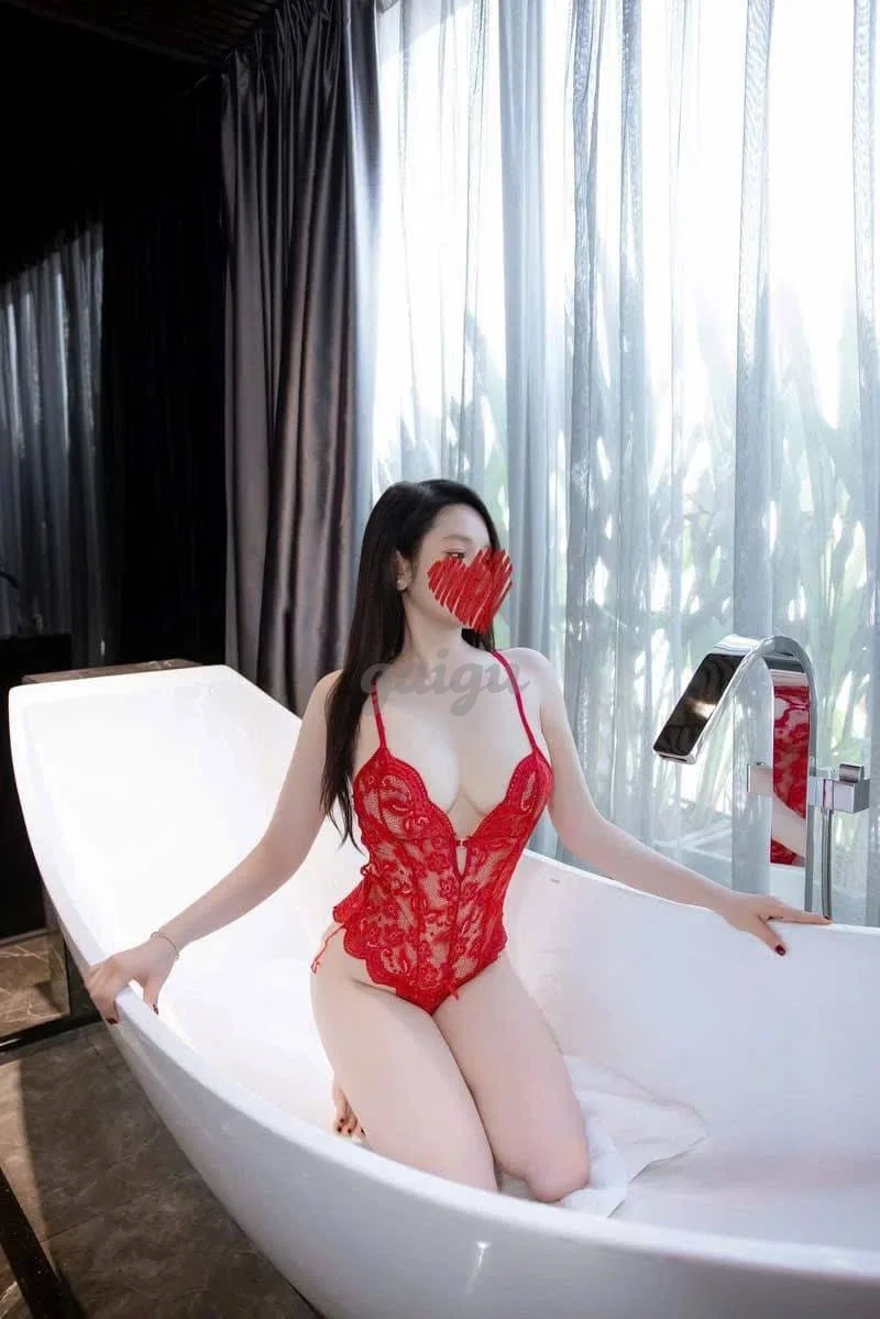 QUỲNH ANH_ XINH DÂM LÀM TÌNH CHUYÊN NGHIỆP