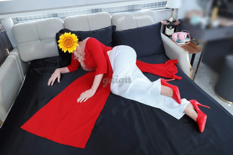 HOT HOÀNG THU SIÊU PHẨM ĐỘC LẠ  HỒI XUÂN THICH BÚ CU LÀM TÌNH CHƠI KIỂU CUỒNG DÂM NHƯ PHIM XES MỸ