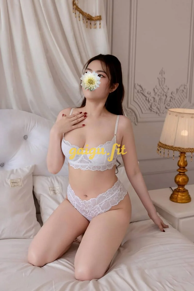 () CHUBBY PHƯƠNG - SN 2000, NGỌT NGÀO, DỄ THƯƠNG.