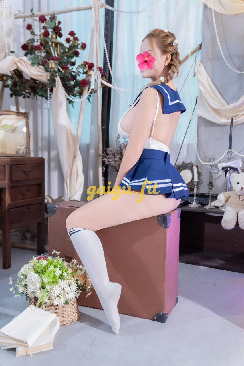KIỀU NGÂN SEXY DÂM THẦN NỮ CHIỀU KHÁCH TỚI BẾN NGON KHÓ CƯỠNG