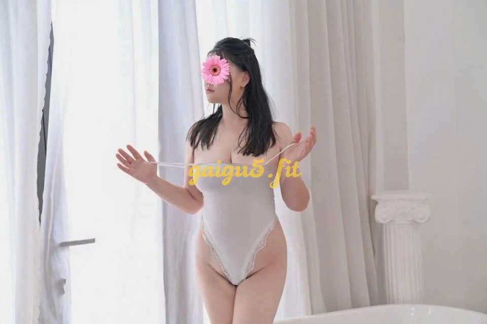 KHÁNH VY - Dâm thần nữ - Sexy dịu dàng - Chiều khách mê tơi