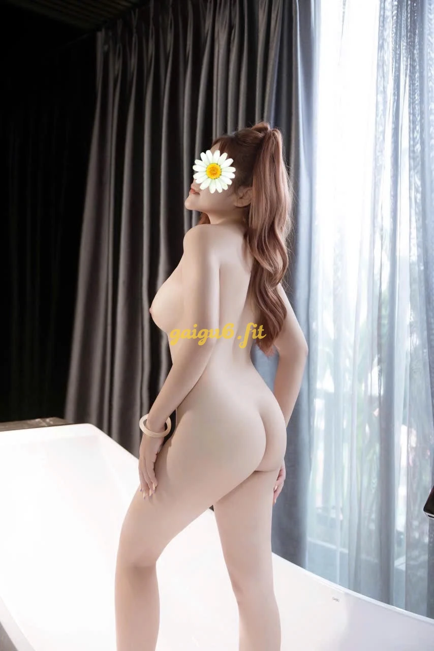 2k2 bé sam ngoan ngoãn nhiệt tình khuân mặt xinh