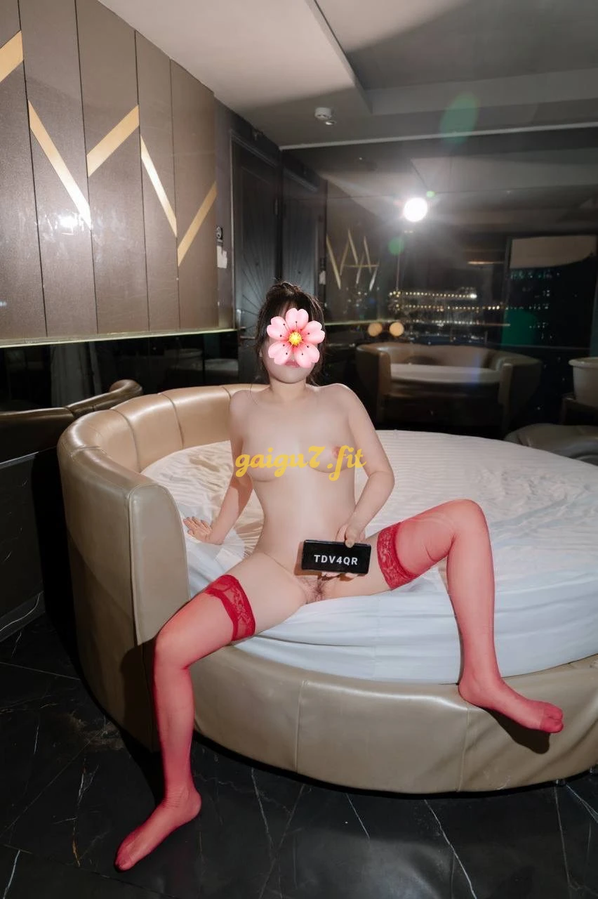 🌟PHƯƠNG LINH💥🌟HÀNG MÚP💫BODY SEXY NÓNG BỎNG☀ÁNH MẮT ĐƯA TÌNH,BIỂU CẢM DÂM ĐÃNG✳️