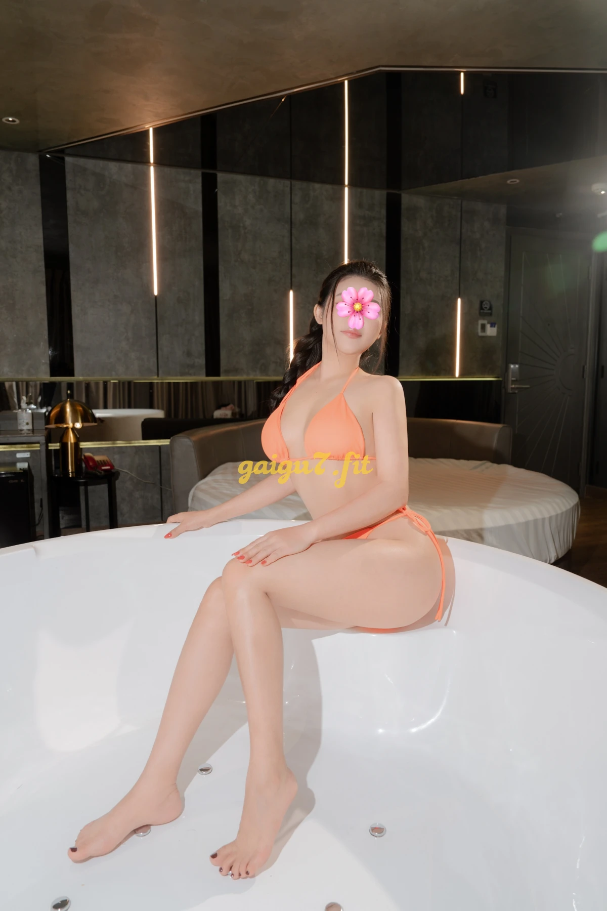 HOTGIRL❤️ GIA HÂN 168cm ❤️XINH XẮN CUTE ĐÁNG YÊU VÚ BÍM NUỘT NÀ