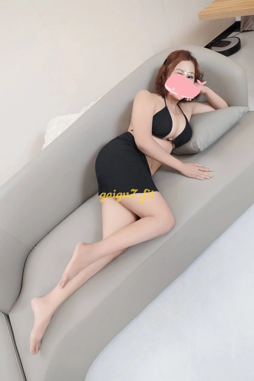 Thúy Kiều- em hàng ngoan dâm, nhẹ nhàng chìu khách!!!