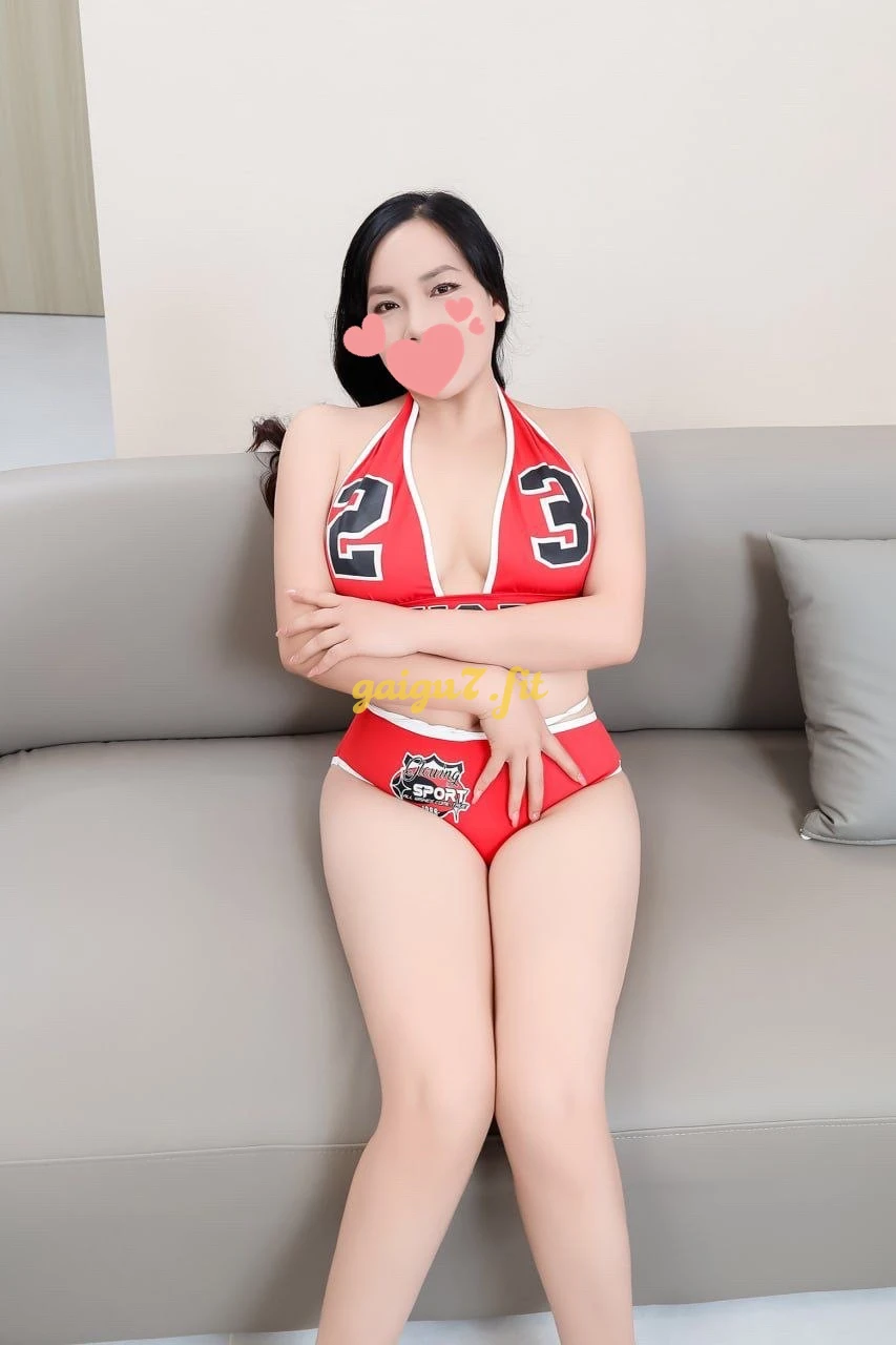 NHI DUBAI MASAGER CHỊCH SEVICE NGẬP TRÀN