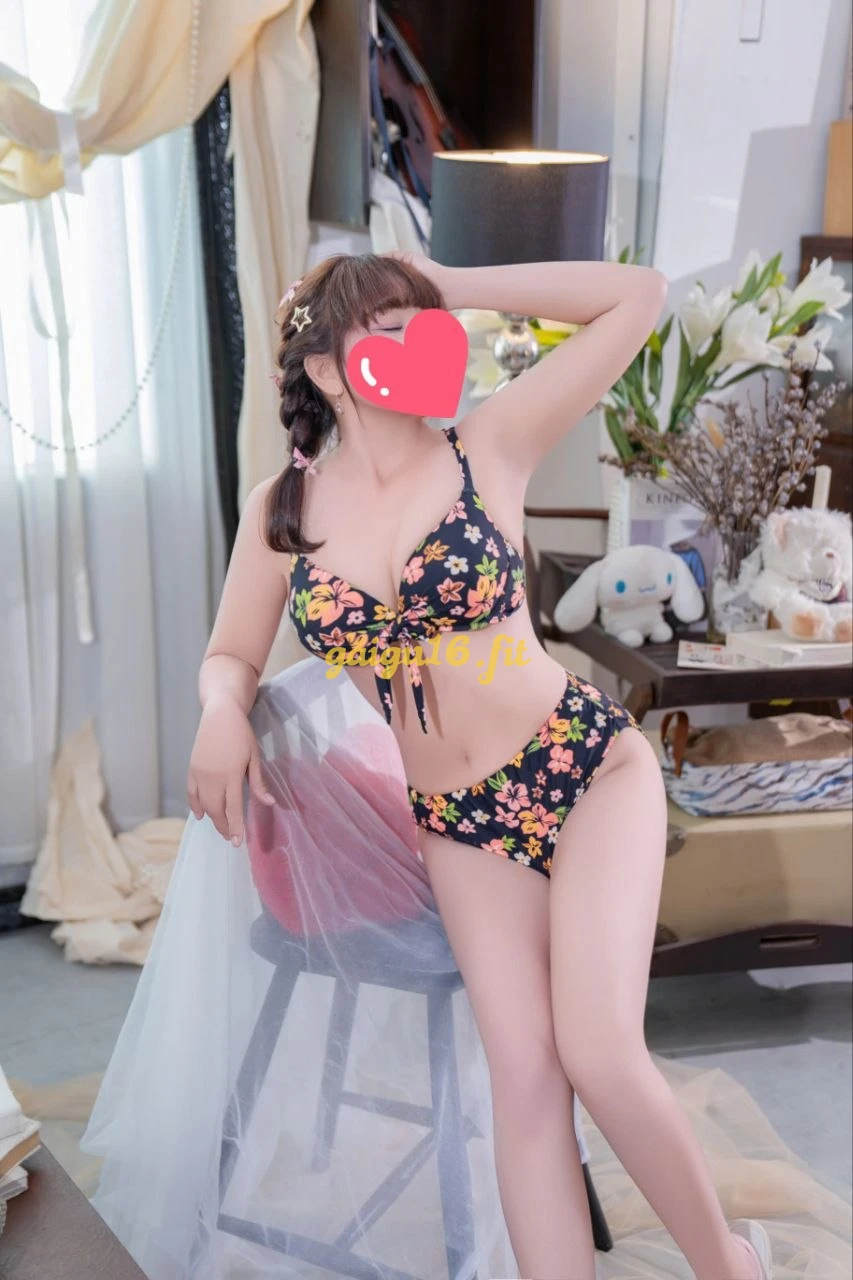 Thúy Hà_cô giáo thảo diệu dàng hiền thục nhẹ nhàng mà phê tới nóc
