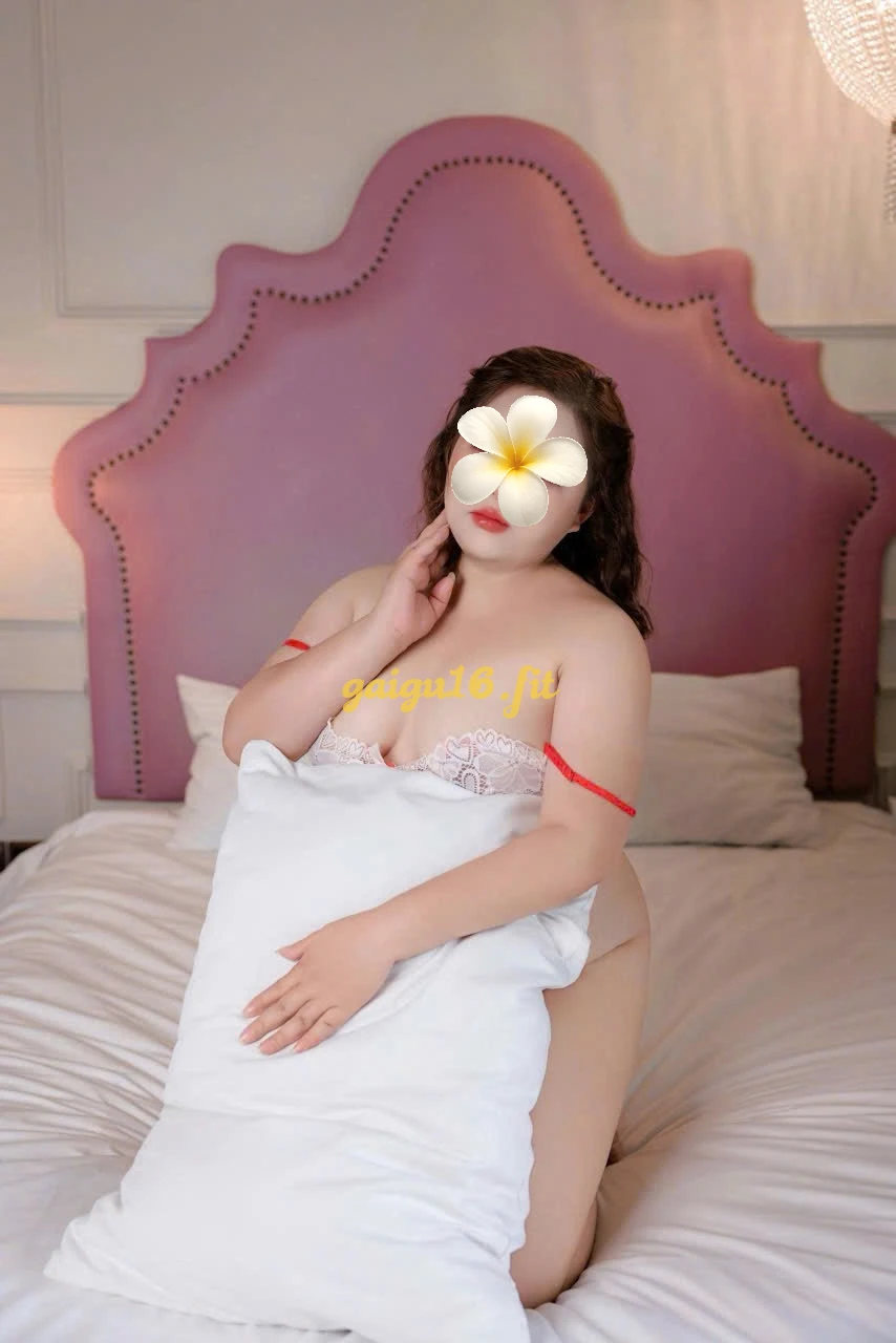Bé Xu múp múp mũm mĩm đáng yêu ,lam tinh đăng cấp