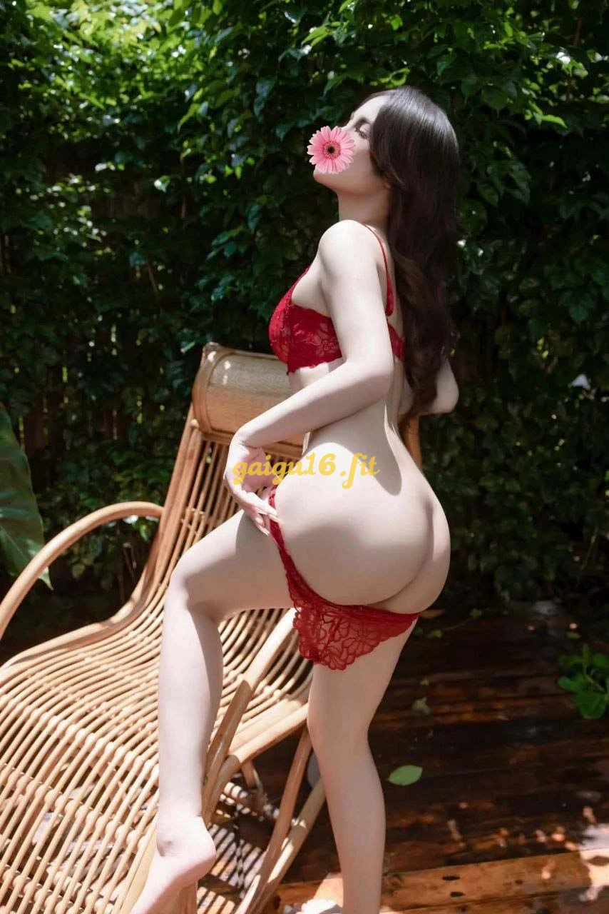 Yến Nhi - Sexy quyến rũ - Làm tình ngây ngất