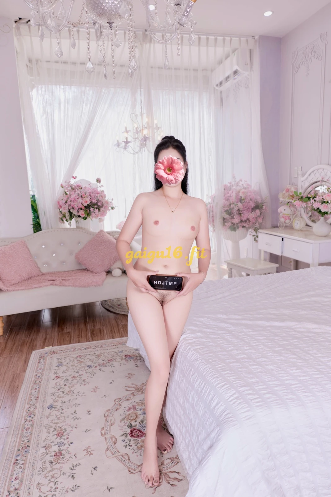 Mộc Miên Gái Xinh Ngoan Ngoãn Lần Đầu Lên Sóng