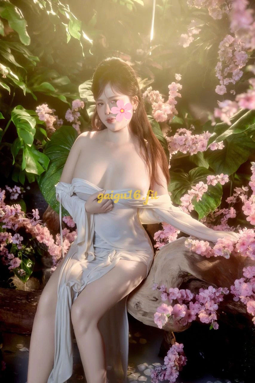 ❤️ HỒNG THẮM ❤️XINH DÂM - LÀM TÌNH CHUYÊN NGHIỆP