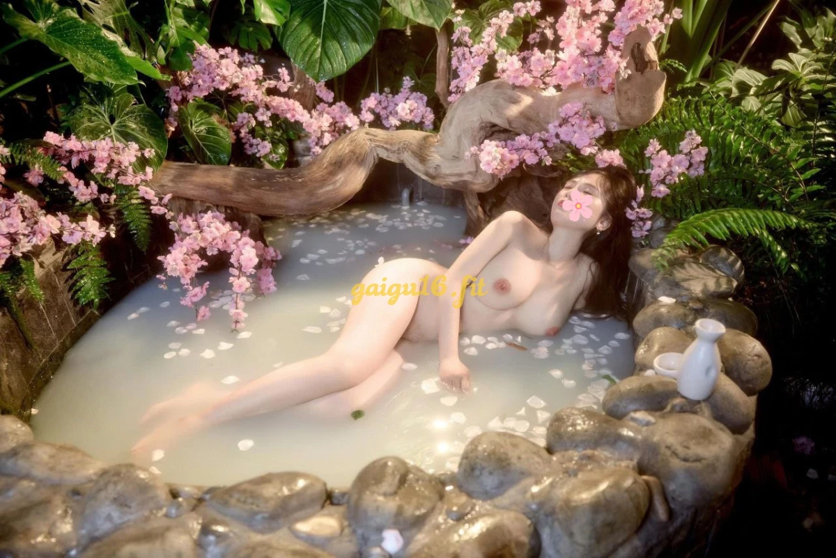 ❤️ HỒNG THẮM ❤️XINH DÂM - LÀM TÌNH CHUYÊN NGHIỆP