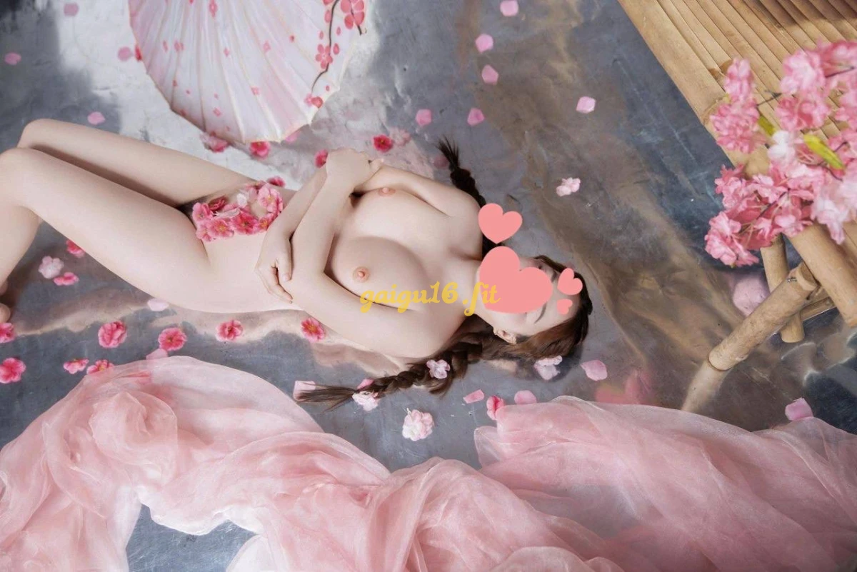 QUỲNH NHƯ GÁI MIỀN TÂY  BÍM ĐẸP NON BẤT NGỜ CHƠI SƯỚNG CU