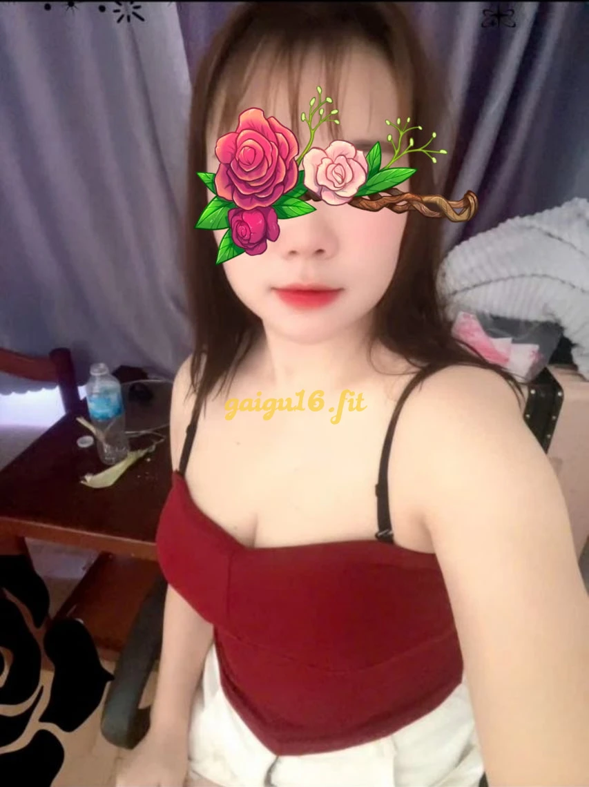 KHÁNH VY - Dâm thần nữ - Sexy dịu dàng - Chiều khách mê tơi