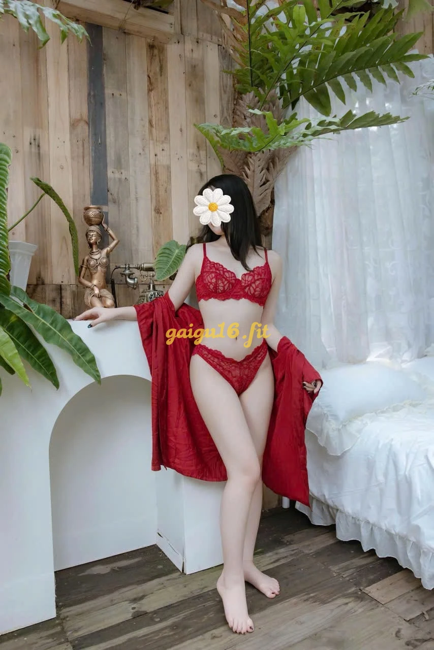 NEW 🌸 KIỀU ANH 2K8 🌸 NON TƠ- XINH DÂM HẾT BIẾT 🌸 VÚ TO BODY NGỌT THỊT 🌸 LÀM TÌNH ĐỈNH CAO