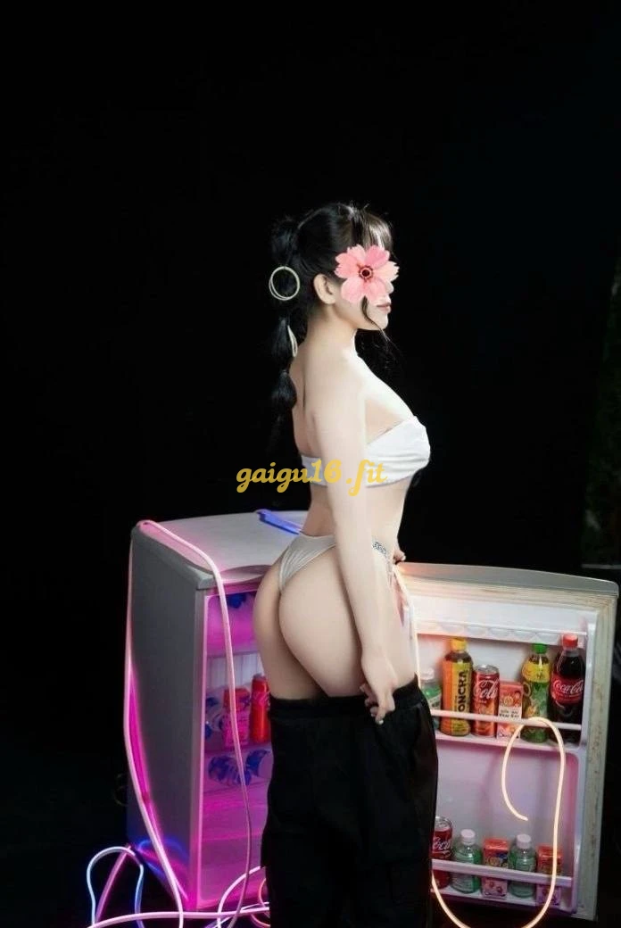 THUỲ LINH❤️MỸ NỮ TÂY ĐÔ, FACE THIÊN THẦN GỢI DỤC