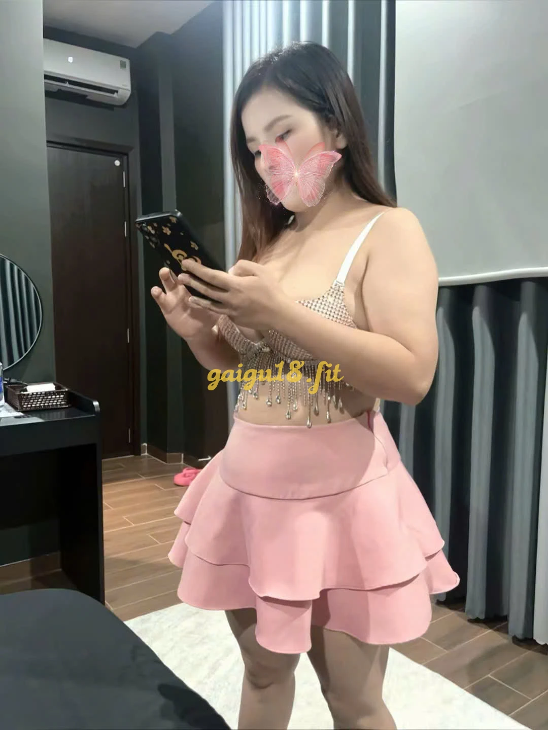 KHẢ NHƯ - GÁI DÂM ĐÃNG- NGOAN HIỀN CHIỀU KHÁCH - VÚ TO TRÒN MÔNG CONG - LÀM TÌNH ĐIÊU LUYỆN