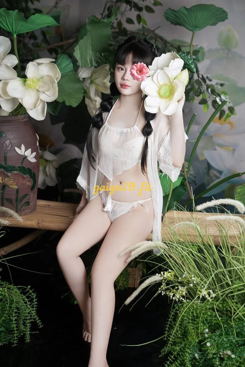 HOT TEEN BÉ MY 2K6 CUTE TRẺ XINH LOLITA VÚ TO SEXY HÀNG MỚI VỪA VÀO NGHÊ