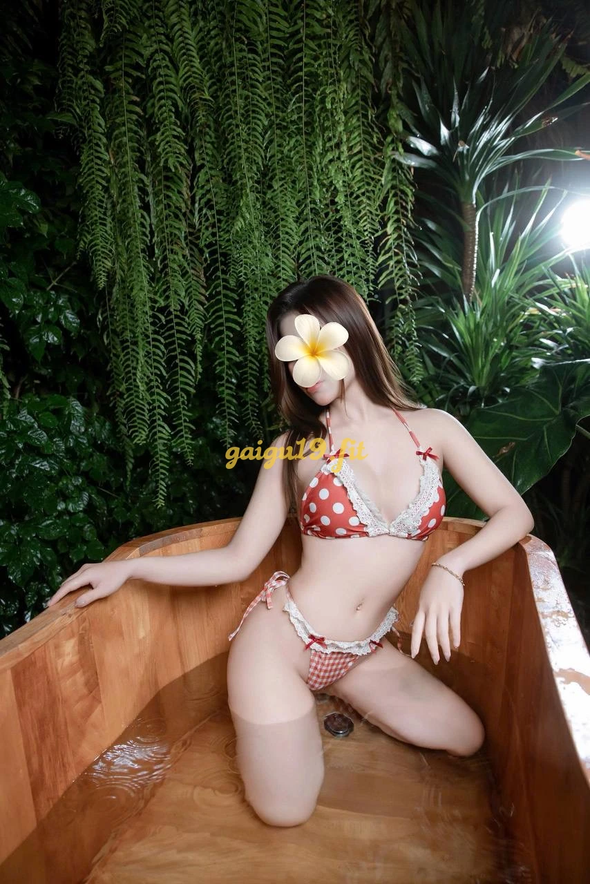 HOT BẢO NGỌC VẺ ĐẸP CỦA TẠO HÓA, XINH ĐẸP, SEXY, ĐẦY QUYẾN RŨ