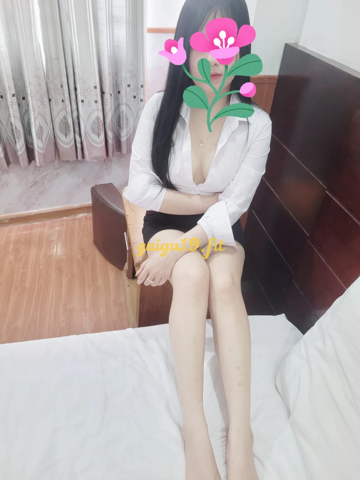 Mỷ Trinh 2k2 hình dt chân thật 100% nhe