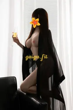 Vân Nhi 2K  - Tuyệt Phẩm Mỹ Nhân - Body nóng bỏng🔥 chiều khách hơn NYC !