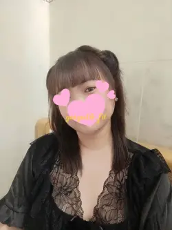 Bé Linh Xinh 💋 Phục Vụ Nhiệt Tình Chu Đáo