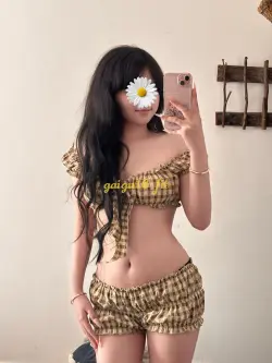 Hotgirl TiNa_ Body cực nuột, vú siêu đẹp không dao kéo
