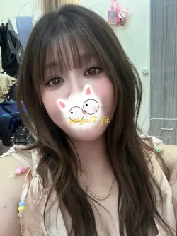 Ngọc Linh 2k, mẹ đơn thân chát sex