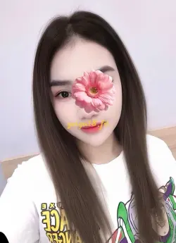 Bé Bông Cô Nàng Miền Tây Xinh Xắn Nhiệt Tình