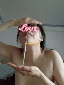 Ảnh đánh giá gái gọi
